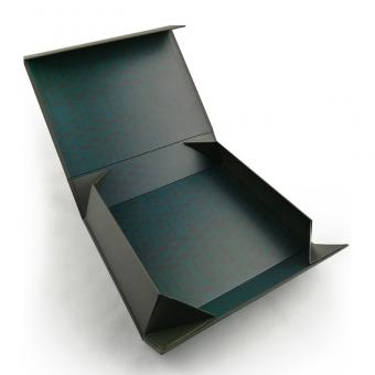 Classy Black Cardboard Apparel Boxes With Magnetic Closure