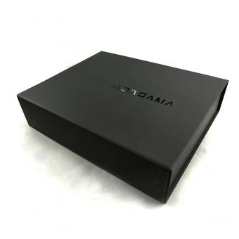 custom folding flat packing gift box with magnetic closure