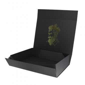 black foldable gift box