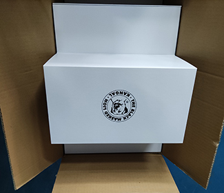 Customized magnet gift box for the brand of Swiss baseball cap