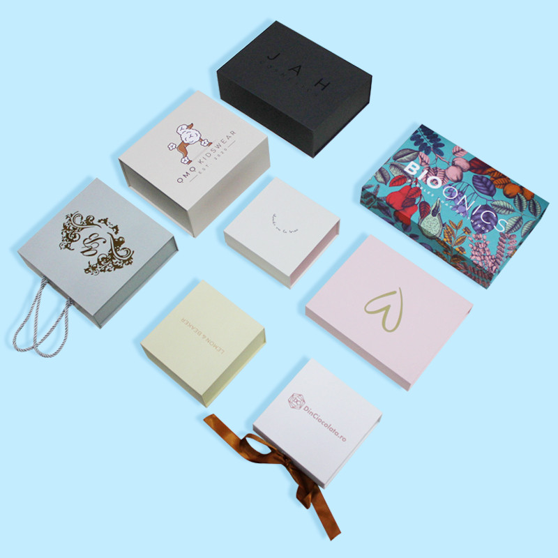 Foldable Gift Boxes